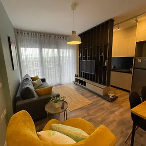 https://b4-dusk-apartments-r.albaniahotels.org